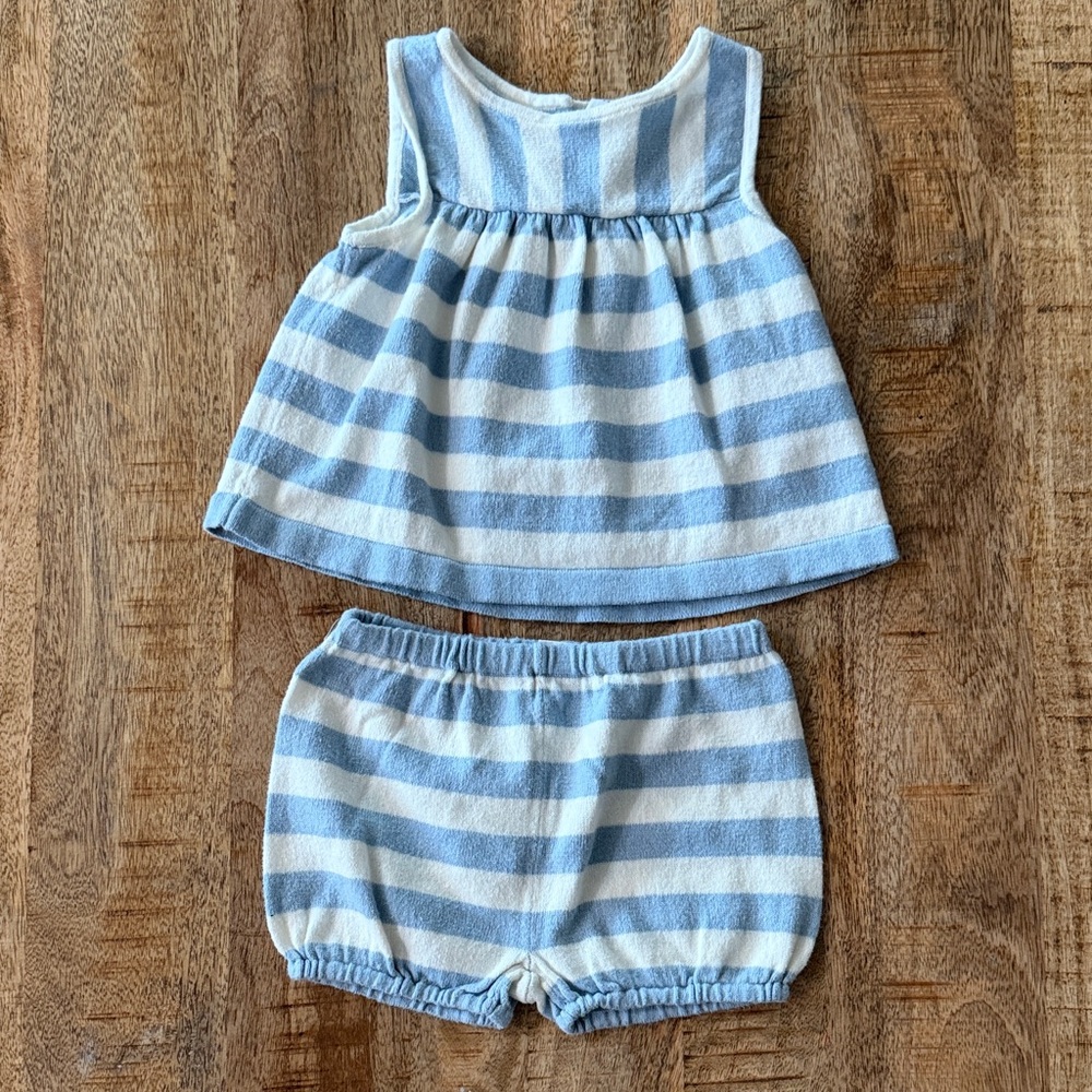Baby GAP striped set